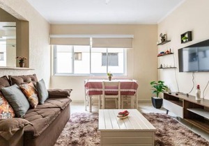 Apartamento encantador no Guarujá, praia da Enseada - Apenas 600m da praia !