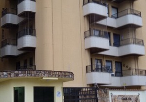 Apt Martim de Sá with Wifi next to the beach.