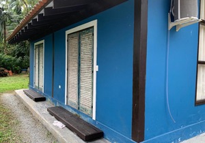 Casa em amb. familiar junto a natureza e ao rio Cambury