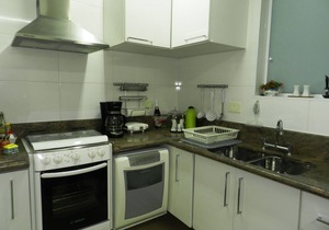 Excellent fit 3 blocks from the beach Enseada-Ideal for 6 people