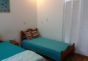 Kitnet Guarujá - Pitangueiras - sem garagem