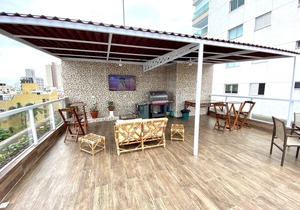 Penthouse apartment 200 meters from the beach overlooking the sea.