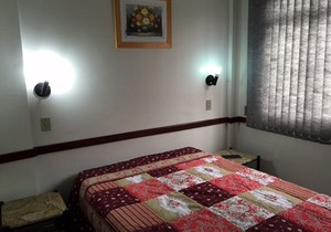 REF # 812-Kendy Flats-Rooftop Pool w / Sea View-Upper Floor