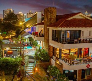 Hostel 