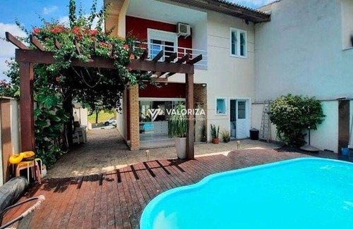 Sorocaba House | 185 m² House ∙ 3 bedrooms ∙ 8 guests