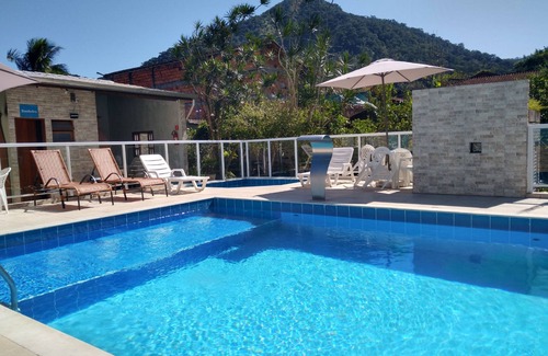 Caraguatatuba Apartment | 2 bedroom apartment, furnished with pool, near Martim de Sá.
