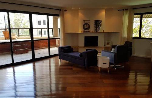 Vila Andrade Apartment | 240 m² Apartment ∙ 3 bedrooms ∙ 8 guests