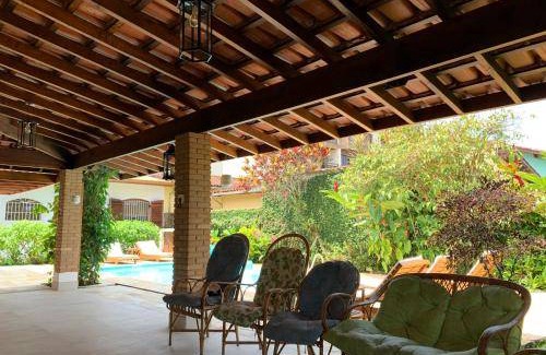 Barra da Lagoa House | 260 m² House ∙ 4 bedrooms ∙ 9 guests
