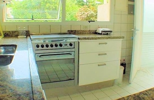 Costa do Sol House | 4-suite house in gated community facing the sea