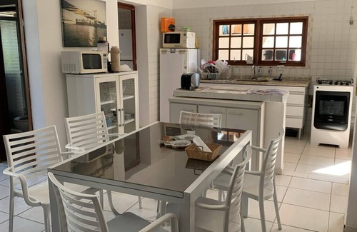 Juquehy House | 4 suites WITH AIR/C +1 bedroom-living room with bathroom 2 ice cream, barbecue garden terrace netflix