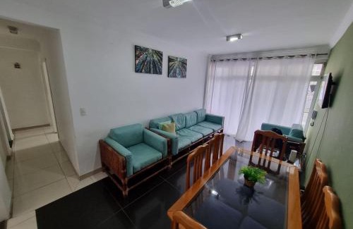 Asturias Apartment | Apartamento amplo uma quadra da praia das Astúrias - Guarujá!