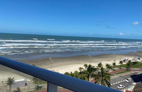 Caicara Apartment | Apartamento na Praia Grande II - Pé na Areia