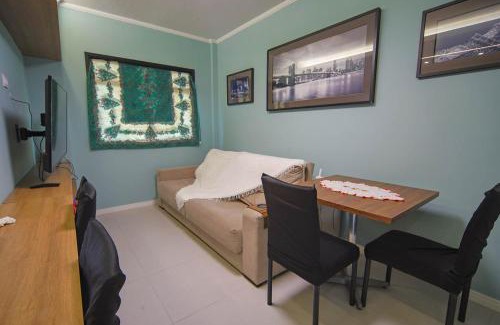 Vila Balnearia Apartment | Apto pet friendly com garagem a 100m do mar