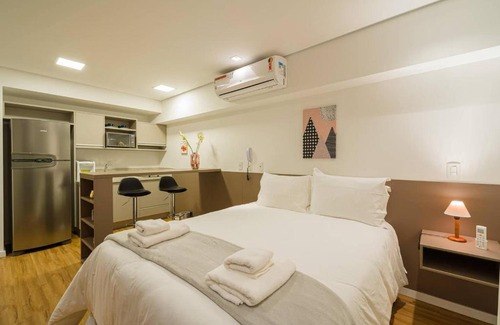 Central Zone Apartment | BHomy Bela Vista Bem localizado APM1601