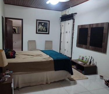 Iguape House | Chácara da Felicidade Holing Hostel Conexão e cura interior!