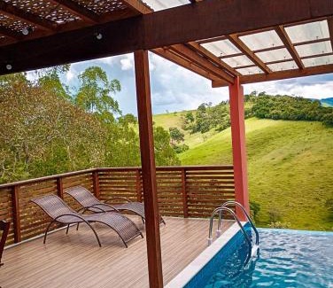 Cunha Ski Chalet | Chalé duplex super luxo