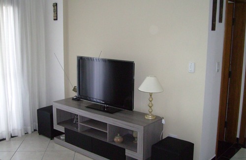 Guilhermina Apartment | Cozy apartment in Praia Grande and Charming - Wilhelmina Garden