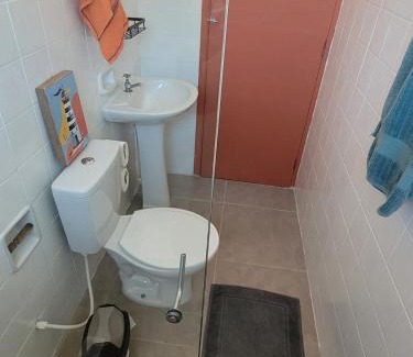 Lazaro Apartment | Flat perto de 3 praias com vaga e cozinha completa