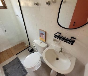 Lazaro Apartment | Flat perto de 3 praias com vaga e cozinha completa