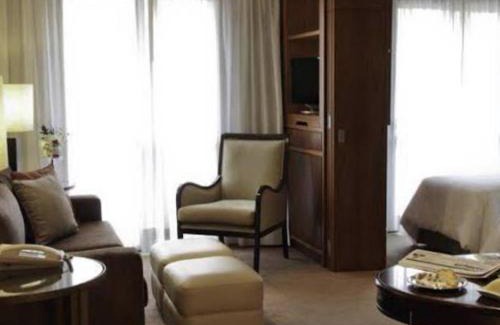 Pinheiros Apartment | George V Alto de Pinheiros Apto 208 Luxo - Adm Privada - Café da manhã