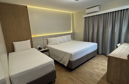 Assis Hotel | HD Plaza Hotel