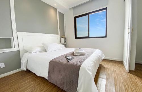 Vila Olimpia Apartment | Hotel Vila Olimpia Kitchen Pool Gym