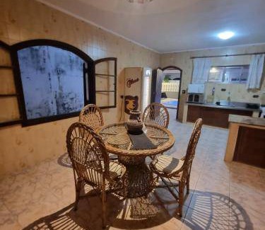 Enseada House | House ∙ 4 bedrooms ∙ 14 guests