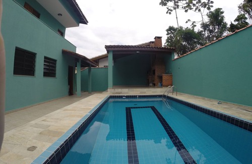 Balneario Mogiano House | House comfortably Tropical Condo * Pool * Gourmet * Esp 15 people