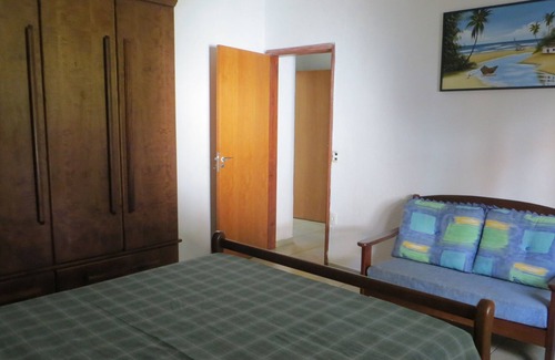 Campinas Cottage | House in front of the Jaguari dam with swimming pool, barbecue, pizza oven!