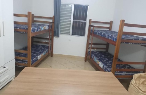 Guilhermina Apartment | Kit Linda