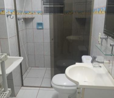 Guilhermina Apartment | Kit Linda