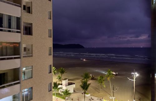 Guilhermina Apartment | Kitnet - Pé na areia é descer e curtir
