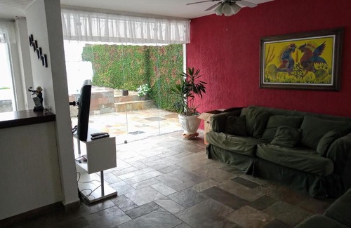 Balneario Praia do Pernambuco House | Linda Casa com Piscina Guarujá