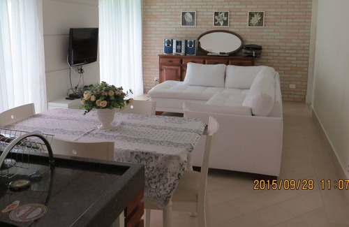 Guarutuba House | New House Ground Floor, Pool, Garden, between two rivers, beach at 250m, Market.
