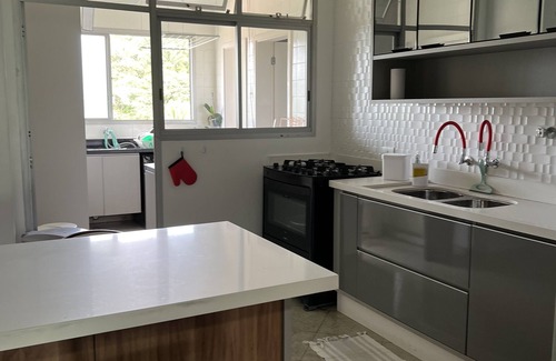 Asturias Apartment | Pé na Areia, Vista Maravilhosa e Conforto!