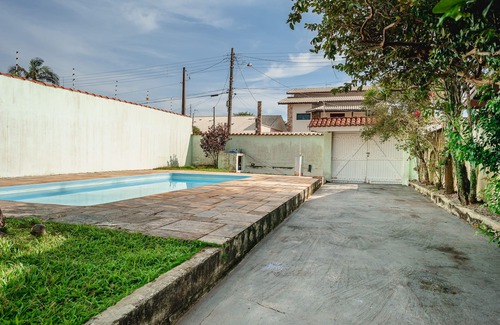 Balneario Arpoador House | * PROMOTION * Beautiful Home with Pool PERUIBE- SIDE BEACH- ARPOADOR