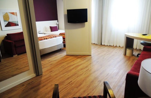 Alphaville Industrial Hotel | Quality Suites Alphaville