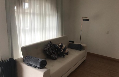 Vila Poran Apartment | Quatre Saisons Residence-Apto 520