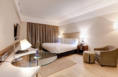 Alphaville Industrial Hotel | Radisson Hotel Alphaville