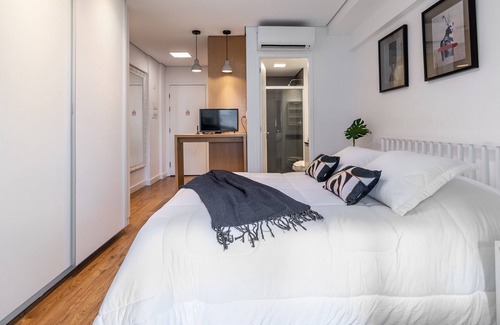 Republica Apartment | REP1202 Complete Studio w / pool and balcony