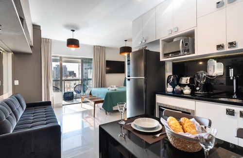 Republica House | Splendid apartment in the center with 600Mb WiFi and garage