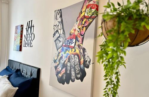 Gonzaga Apartment | Studio no Coração do Gonzaga beira mar