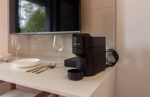 Campo Belo Apartment | Studio Novo e Completo Apto com Piscina e WI-FI