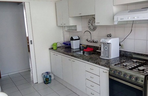 Centro Apartment | Wonder at the sea gate! Comfort for up to 6 people (Pitangueiras) Guarujá