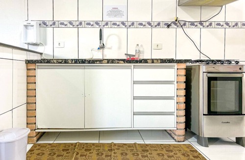 Morada da Praia House | Ótima casa com WiFi e churrasqueira em Bertioga/SP