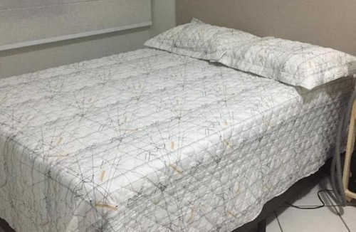 Enseada Apartment | ÓTIMO Apartamento na praia da Enseada Guarujá para 04 adultos e 02 crianças com ar condicionado