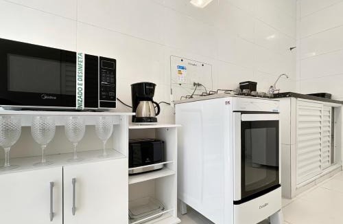 Enseada Apartment | 1 Suite with Private Kitchen Barbecue Pool