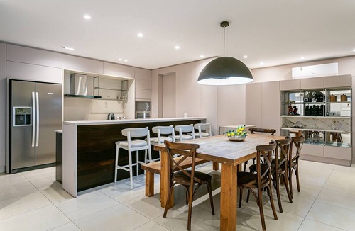 Ponta das Canas Apartment | 100m from beach | 3 suites | Barbecue area #CHA17