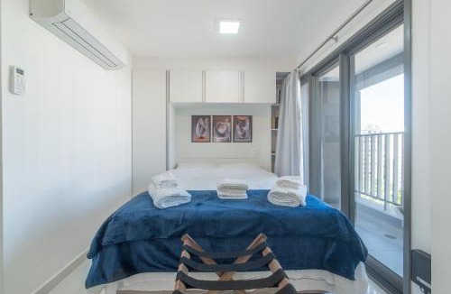 Campo Belo Apartment | "1103 - Studio Moderno e Completo no Campo Belo!"