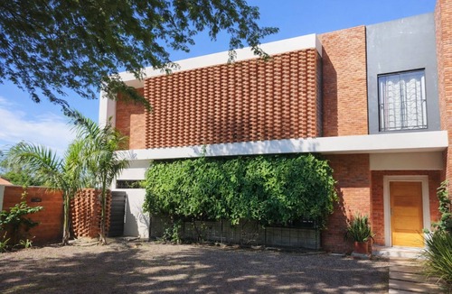 San Bernardino House | 18 Guest House Spacious: Quincho Swimming Pool Games